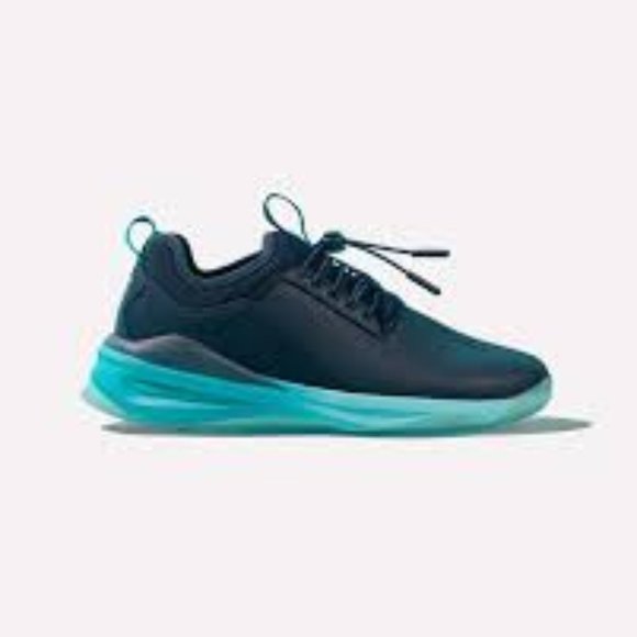 Clove Shoes - NWOT: Limited Edition Clove Classic Aqua Blue W8.5/M7